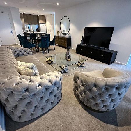 Deluxe 3 Bedroom Apartment In Southbank 멜번 외부 사진