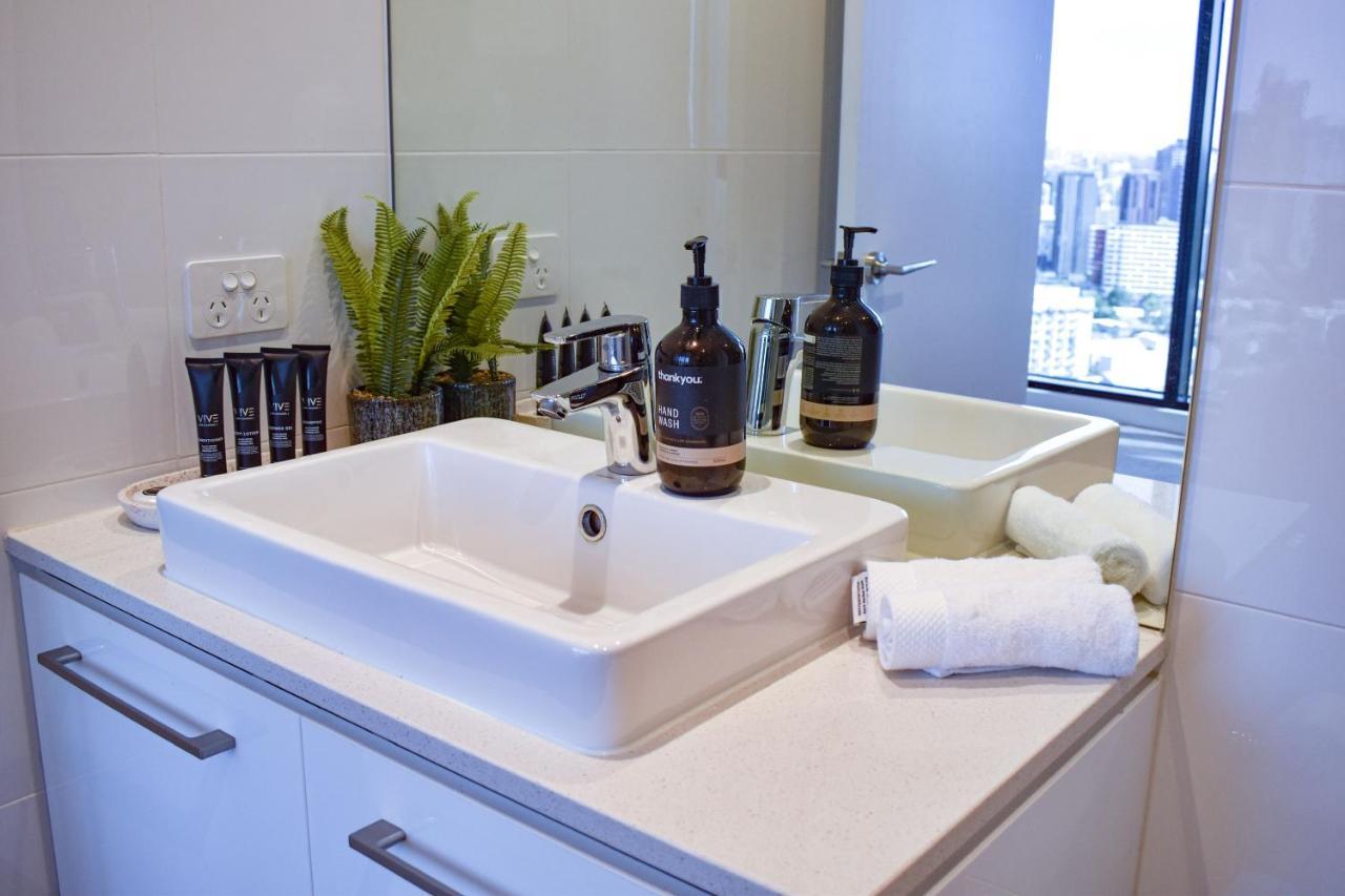 Deluxe 3 Bedroom Apartment In Southbank 멜번 외부 사진